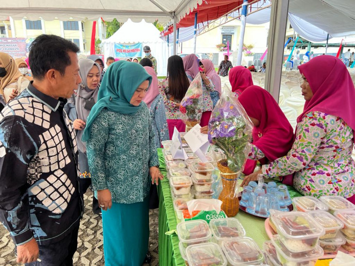 Hari Ikan Nasional 2022 Di Sulteng, Kampar Tampilkan Makanan Olahan Ikan dan Rempah Khas Kampar.