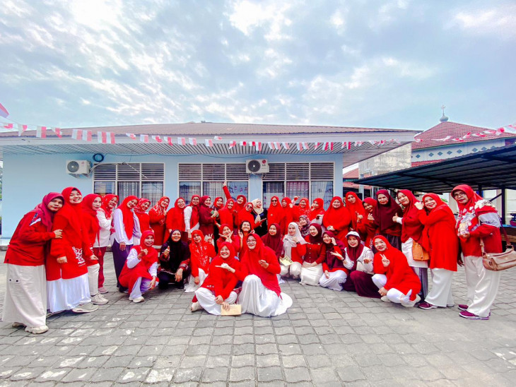 Dharma Wanita Persatuan Dinas Perikanan Kampar Gelar Aneka Lomba Meriahkan HUT RI Ke-80 